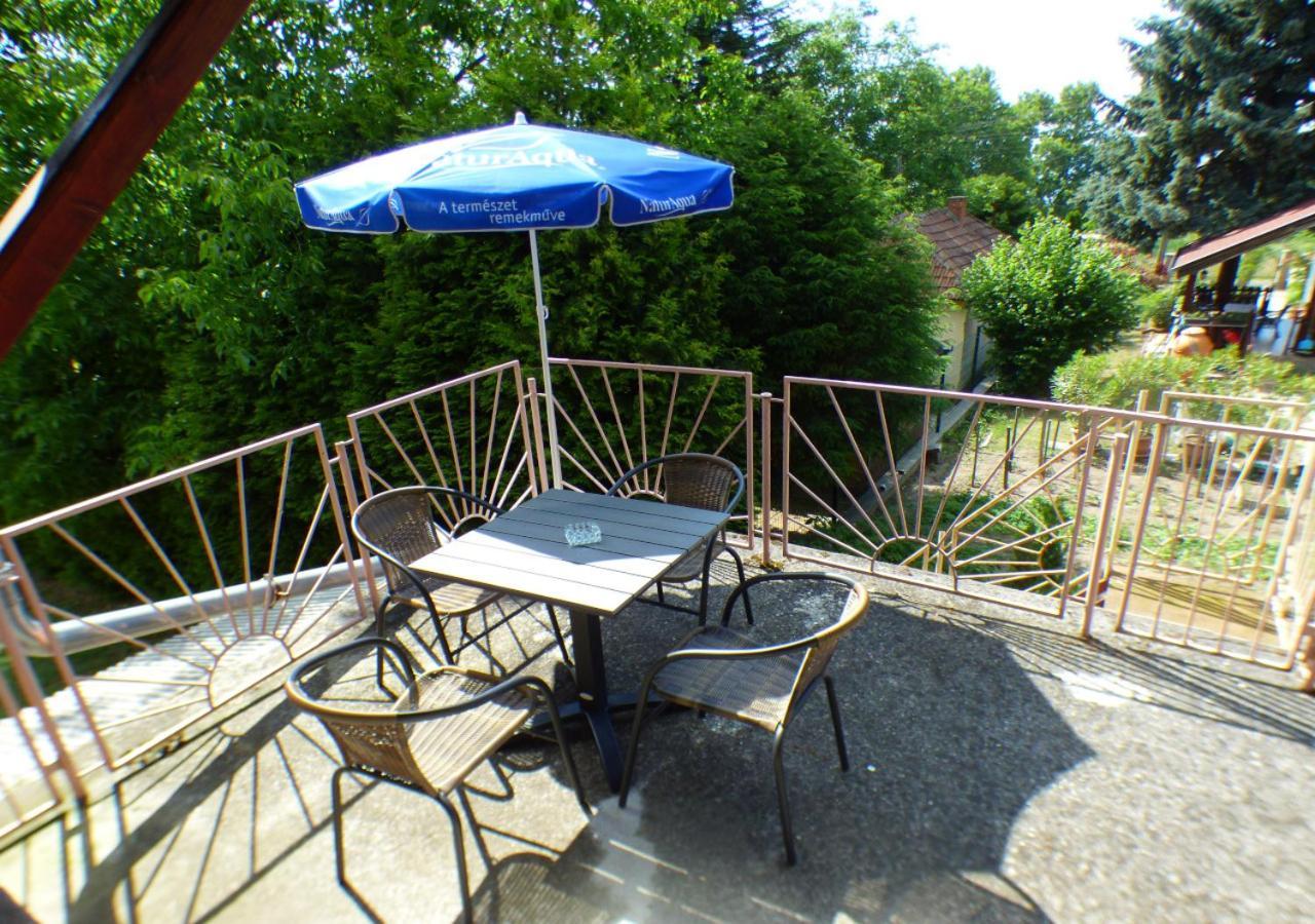 Vitorlas Apartmanhaz Siófok Exterior foto